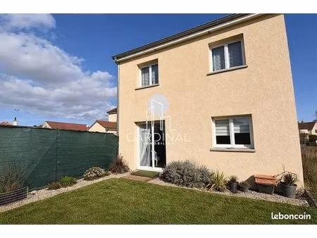 maison 5 pièces 90 m²