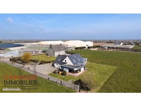 maison 8 pièces 175 m²