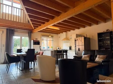 maison de ville 6 pièces 168 m²