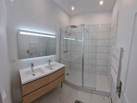 appartement 57m2 immeuble haussmanien