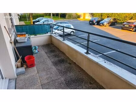 t2 loué 42m2 résidence villas du parc