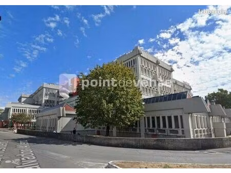 local industriel 650 m²