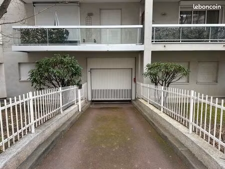 parking à vendre rue raspail levallois-perret