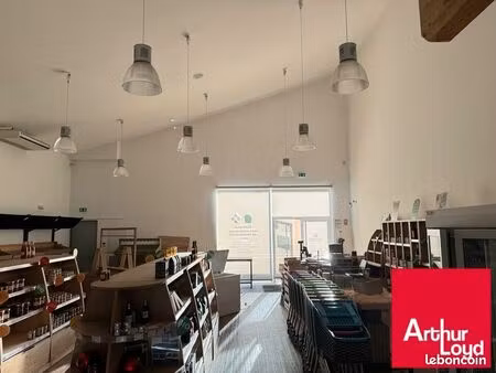 local commercial 215 m² urrugne