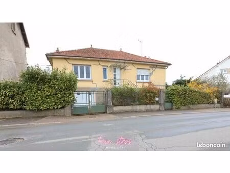 maison 4 pièces 85 m²