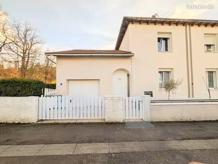maison 5 pièces 99 m²