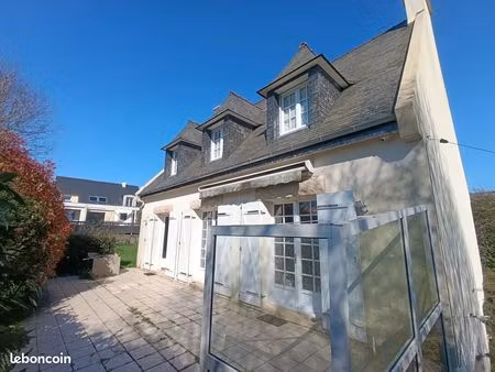 maison 6 pièces 145 m²
