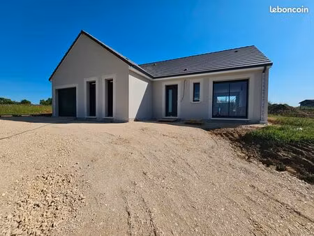 maison 4 pièces 96 m²