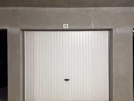garage box fermé – résidence neuve sécurisée