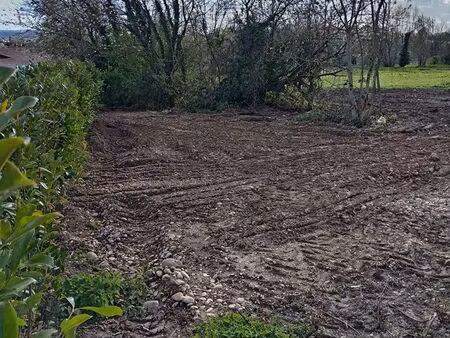 terrain constructible 1135 m²- libre projet  exposition idéale