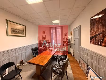 bureaux 246 m² agen