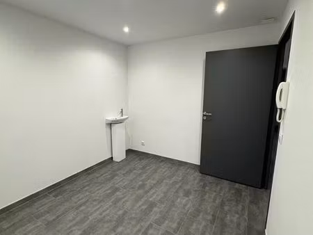 local paramédical médical ou esthétique