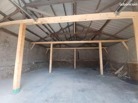 local commercial 165 m² quimperle