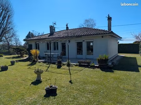 pavillon maison 90 m2 chalais 16210