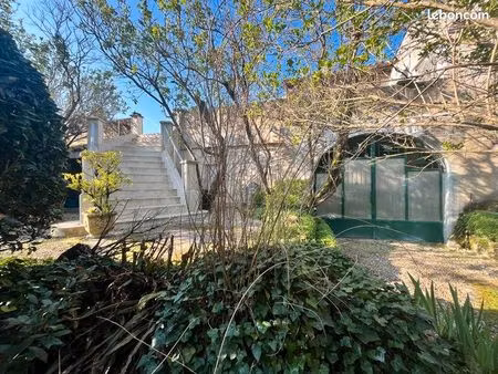 maison de ville 6 pièces 215 m²