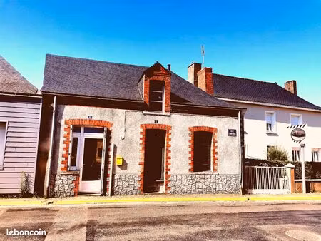 maison de bourg avec travaux  grange  jardin