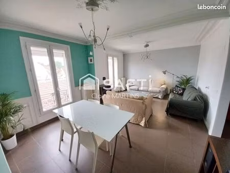 duplex 5 pièces 145 m²