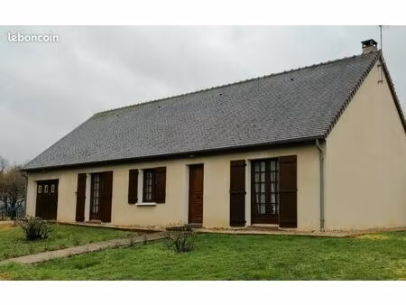 maison traditionnelle lumineuse