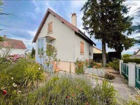 à louer – maison rénovée à dole (proche gare)