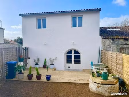 maison 3 pièces 72m²