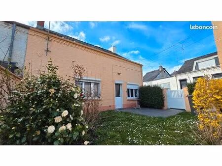 ravissante maison en semi plain pied située en centre ville de fourmies