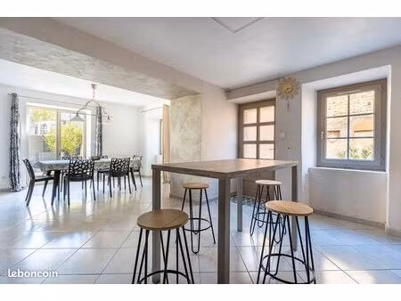 maison 4 pièces 128 m²