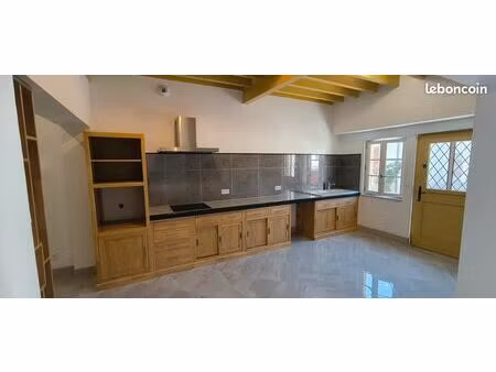 maison de villes 87m2 a louer (2 chambre 4 pieces)