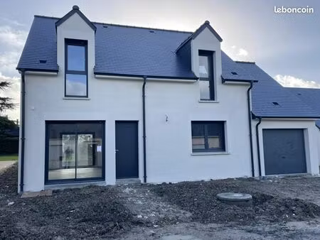 maison 6 pièces 105 m²