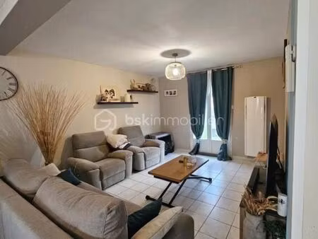 maison 5 pièces 93 m²