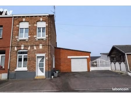 maison 5 pièces 79 m²