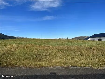 terrain 1 007 m² gan