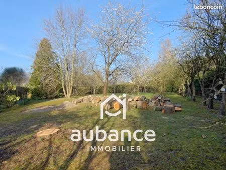 terrain 700 m² saint-melaine-sur-aubance