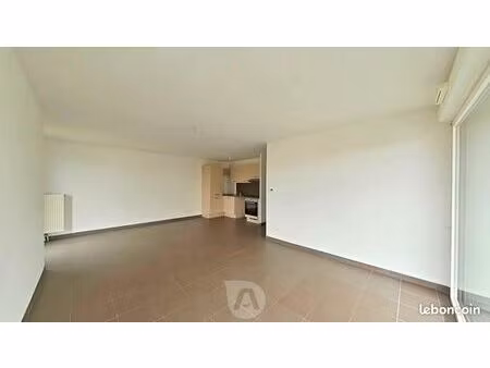 appartement 3 pièces 64 m²