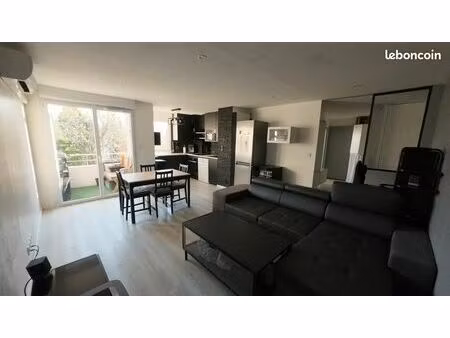 t3 refait à neuf – dernier étage – sans vis-à-vis – 2 parkings