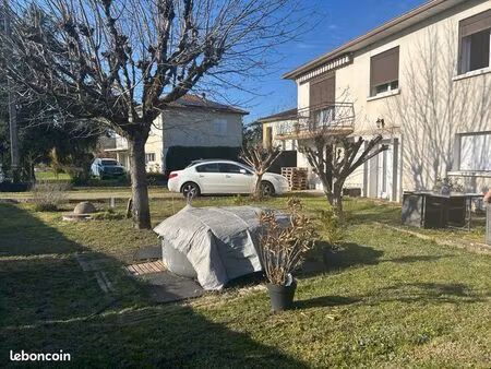 studio étudiant meublé