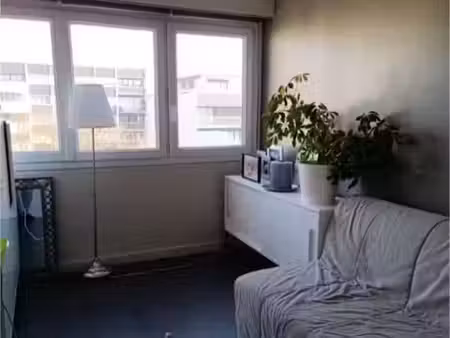 location meublée chambre 1 pièce 12 m² à velizy-villacoublay (78140)  590 €