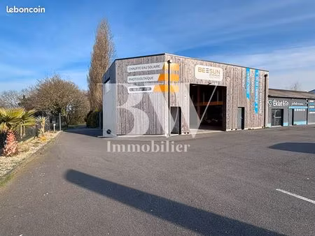 local 220 m² plabennec