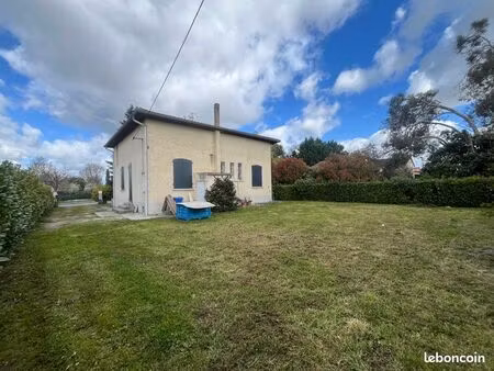 maison 160m2 à rénover + 40 m2 de garage