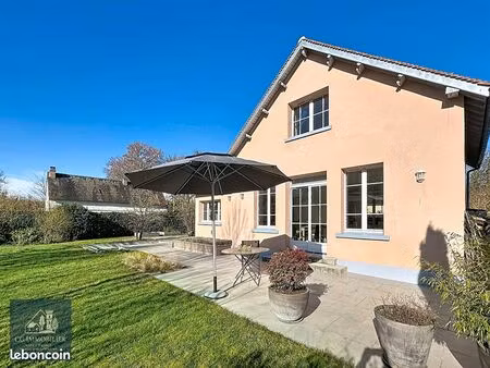 maison 6 pièces 92 m²