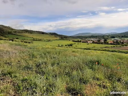 terrain 672 m² les martres de veyre