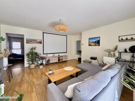 appartement 2 pièces 75 m²