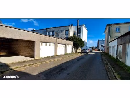 garage 18m2 rive droite