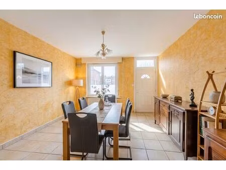 maison 3 pièces 70 m²
