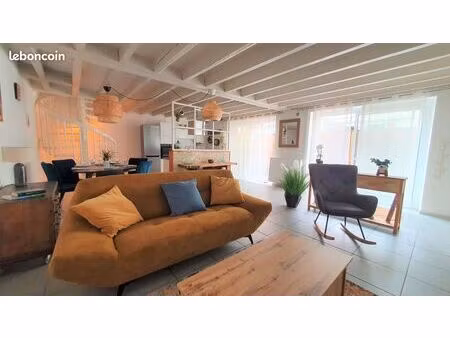 maison de charme avec terrasse au calme au cœur de clermont-ferrand