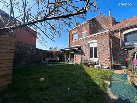 maison 5 pièces 109 m²