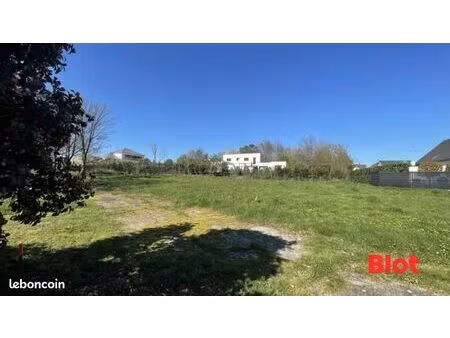 terrain 1 221 m² bourgbarre