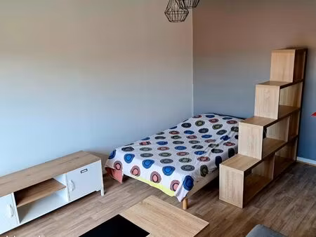 joli t1 meublé de 27m2 avec balcon