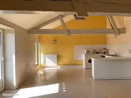 location bel appartement dans petit bourg