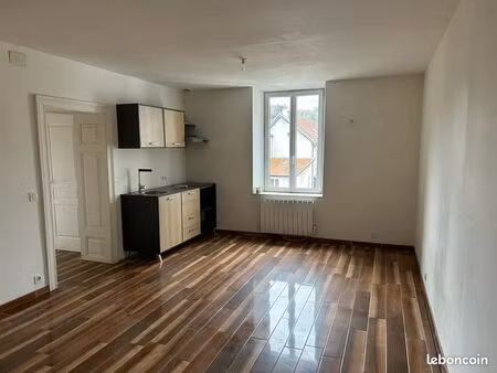 jolie f3 rénove à troisfontaines