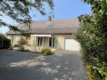 pavillon 7 pièces 182 m²